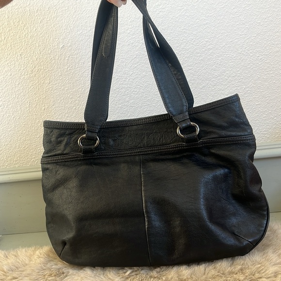 Authentic Burberry Blue Label black shoulder tote bag all leather - Picture 3 of 17